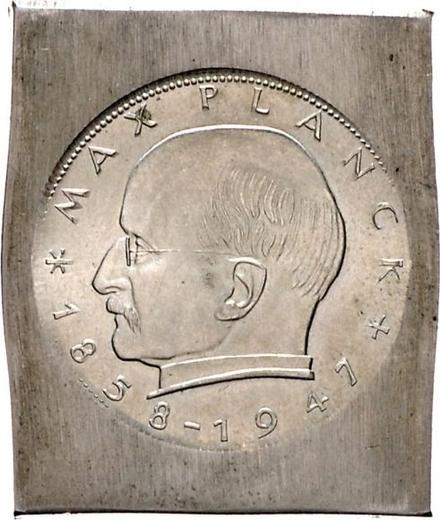 Awers monety - 2 marki 1971 J "Max Planck" Klipa - cena  monety - Niemcy, RFN