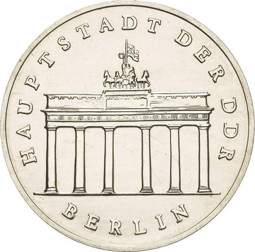 Anverso 5 marcos 1983 A "La Puerta de Brandeburgo" - valor de la moneda  - Alemania, República Democrática Alemana (RDA)