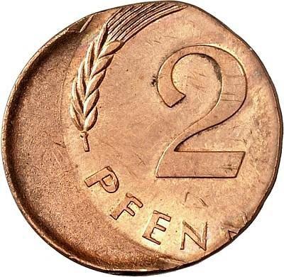 Аверс монеты - 2 пфеннига 1967-2001 года Смещение штемпеля - цена  монеты - Германия, ФРГ